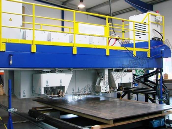 钢板在线超声波自动探伤机